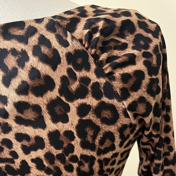 MICHAEL Michael Kors Leopard Ruch Midi Dress Sz S EUC - Picture 3 of 5